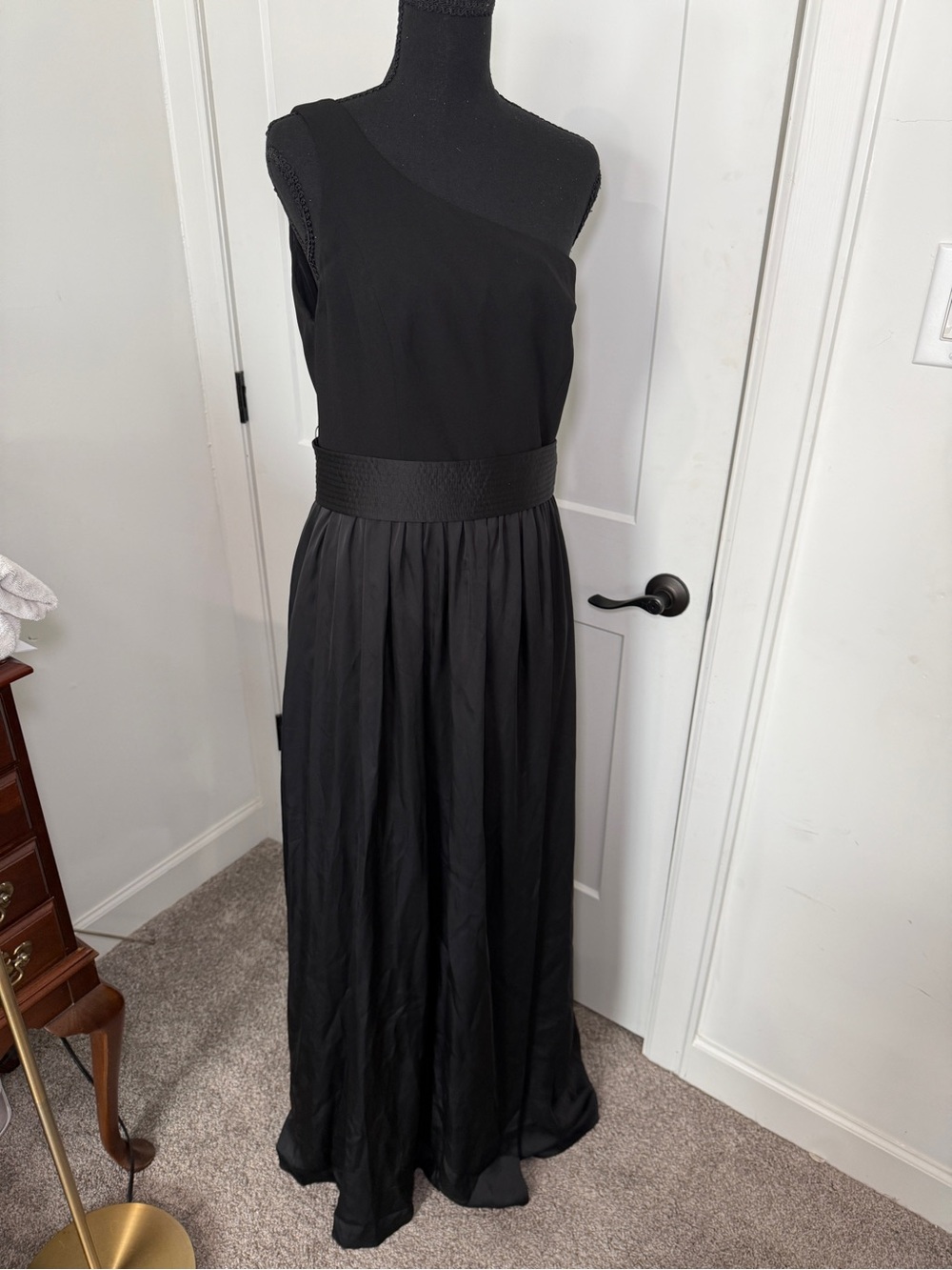 🖤 White by Vera Wang Black One-Shoulder Belted Maxi Formal Dress Size 10 🖤